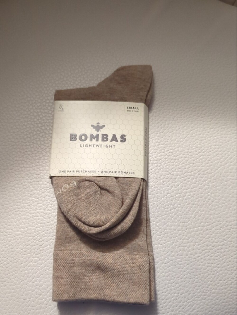 Bombas Lightweight Socks in Tan Heather - Picture 2 of 3